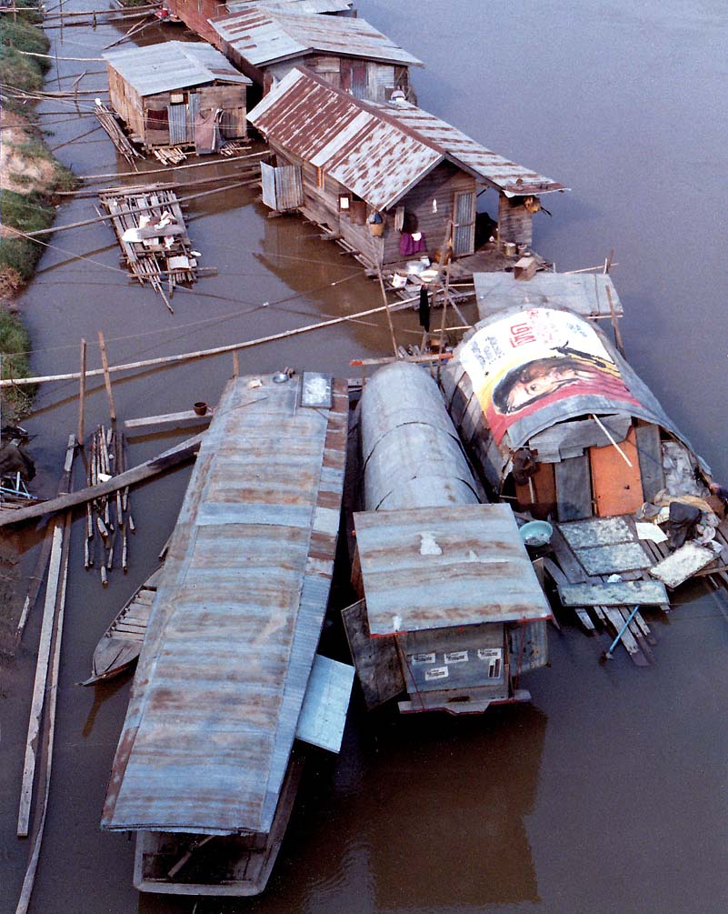 Houseboats Thailand